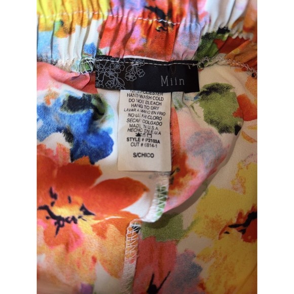 Floral Lace Shorts By Miin Size Small - Picture 3 of 8